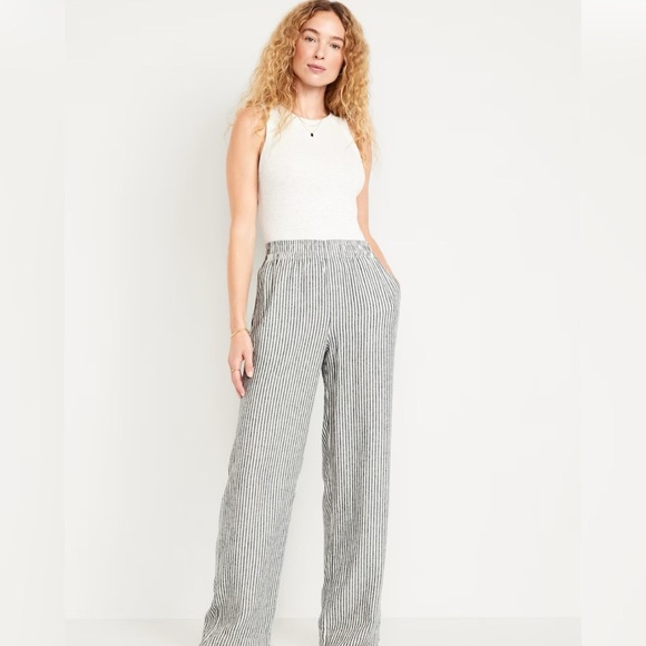 Xirena Striped Cotton Stunning Women's Pants $185
Size XS - Picture 2 of 4